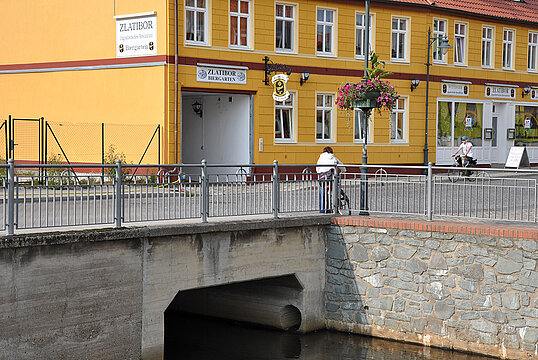 Guardrail with infill Bayern