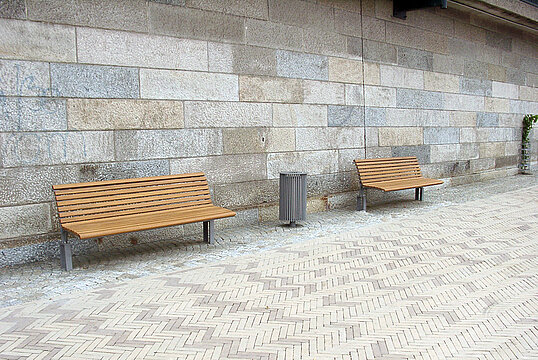Sitzbank Bremen mit Holzauflage