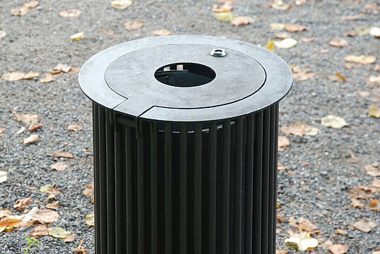Abfallbehälter Serie 800