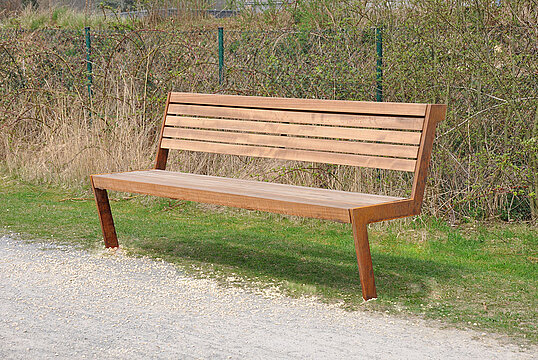 Seat Henne SL