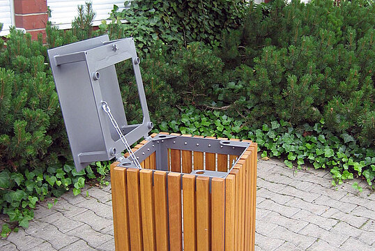 Abfallbehälter Serie 900