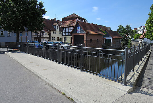 Guardrail with infill Bayern