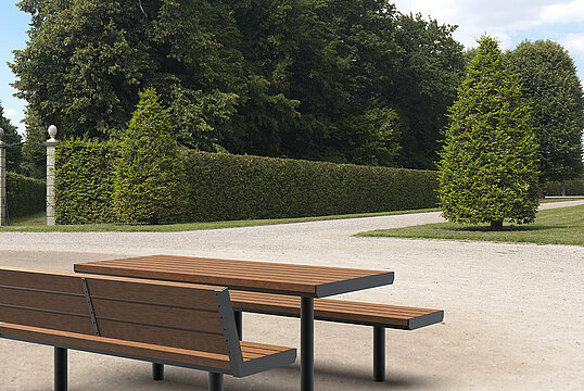 Tisch Aurich mit Holzauflage