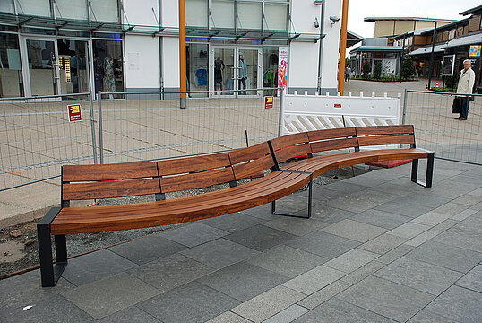 Sitzbank Espo mit Holzauflage