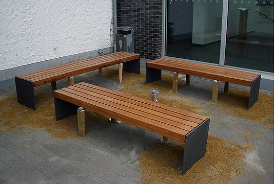 Hockerbank Kalmar mit Holzauflage
