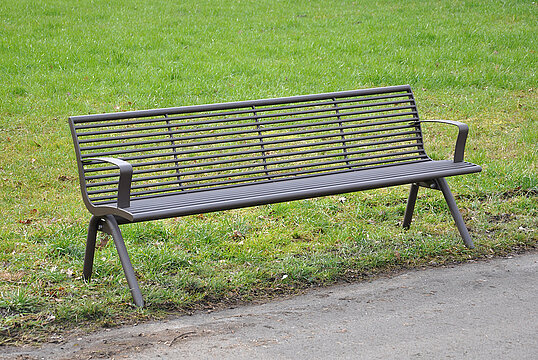 Seat Fanö with steel seat base