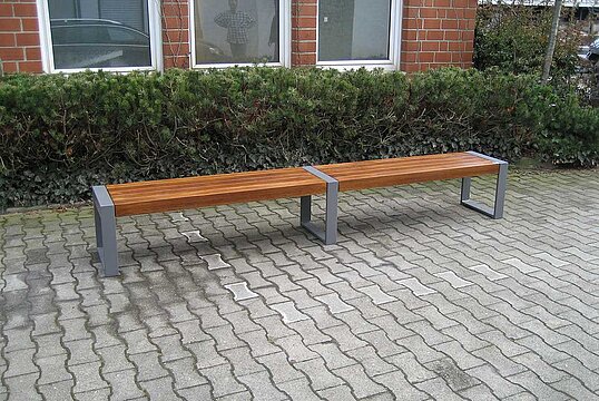 Hockerbank Cubo mit Holzauflage