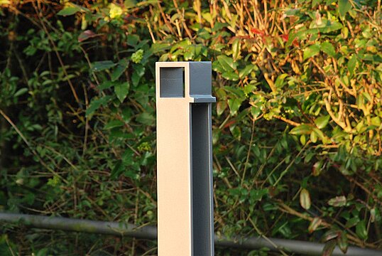 Kipp-Pfosten Scape
