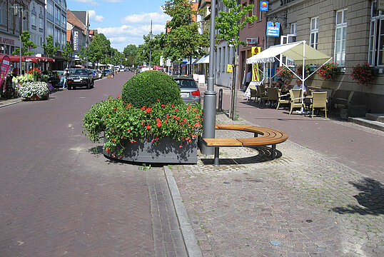 Rundbank & Baumbank Aurich