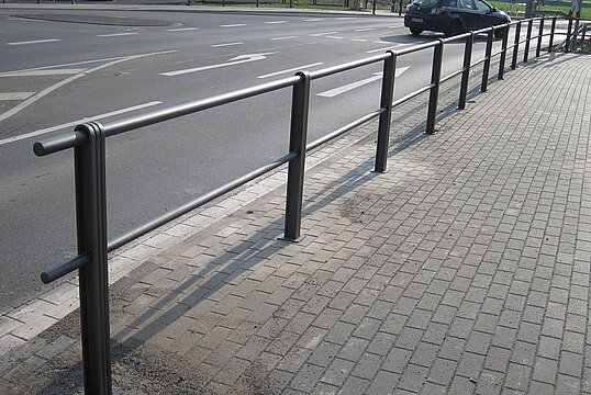 Knee rail Bitburg