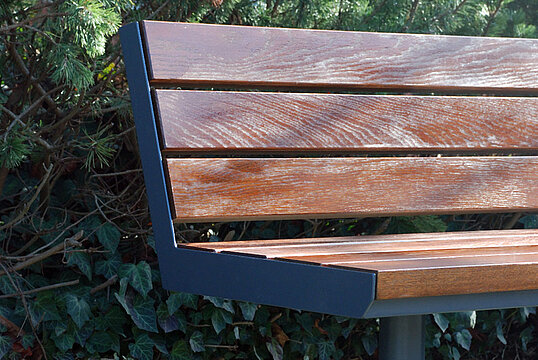 Sitzbank Aurich mit Holzauflage