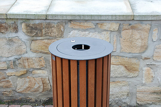 Abfallbehälter Serie 800 Holz