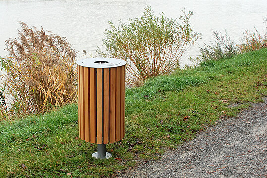 Abfallbehälter Serie 800 Holz