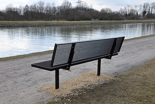 Seat Lübeck with steel seat base