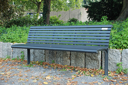 Seat Taragona ST with steel seat base