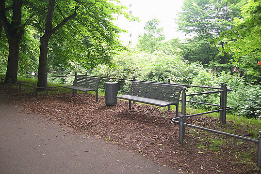 Seat Taragona ST with steel seat base