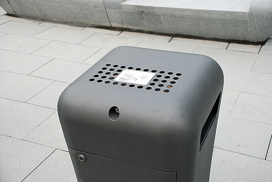 Abfallbehälter Serie 850