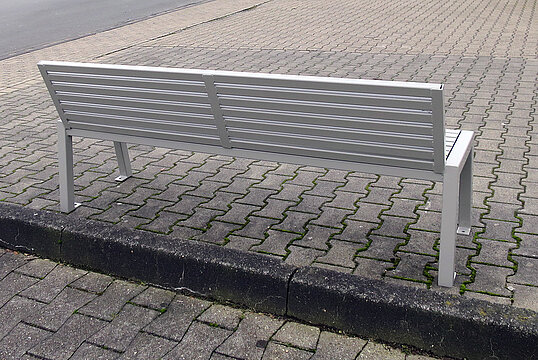 Seat Offenburg ST with steel seat base